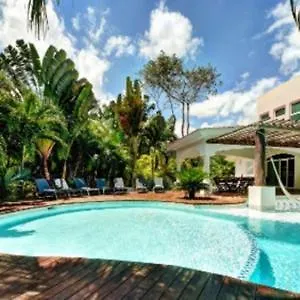 Luxury Villa In Playacar의 연락처