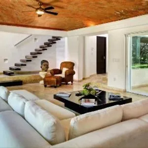 Luxury Villa In Playacar 신데 델 카르멘